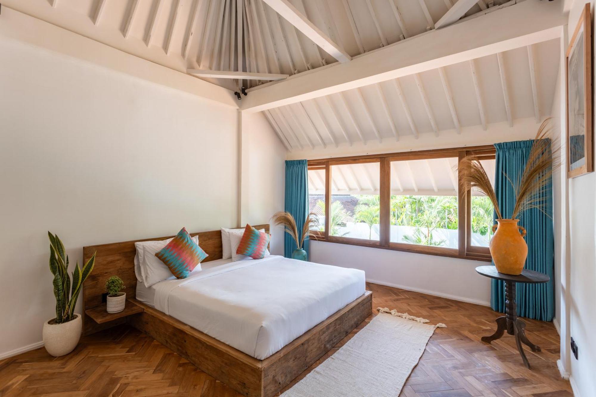 2 Bdr Villa, Walking Distance To Beach. विला *