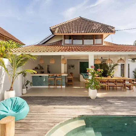 2 Bdr Villa, Walking Distance To Seminyak Beach. Exterior photo